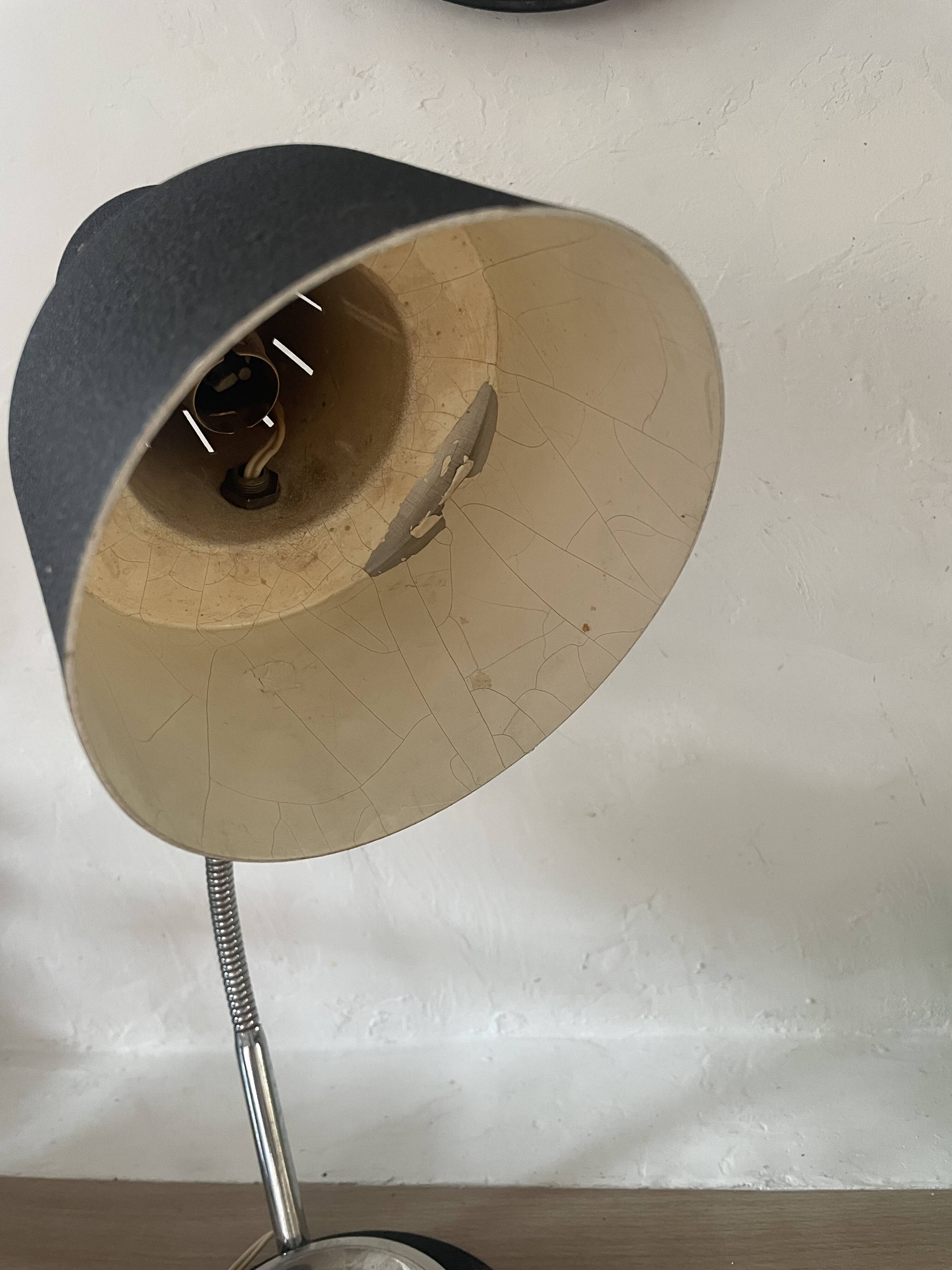 Flexible desk lamp circa 1950