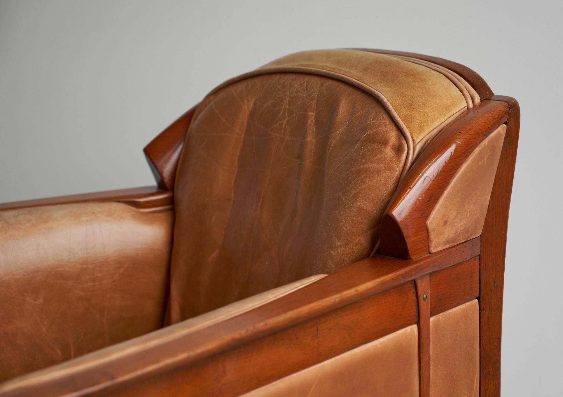 Art Deco armchair in solid oak and leather by Frits Schuitema