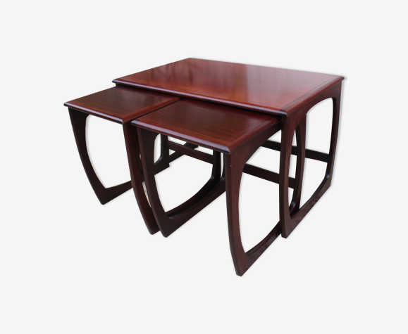 Sunelm teak pull-out tables