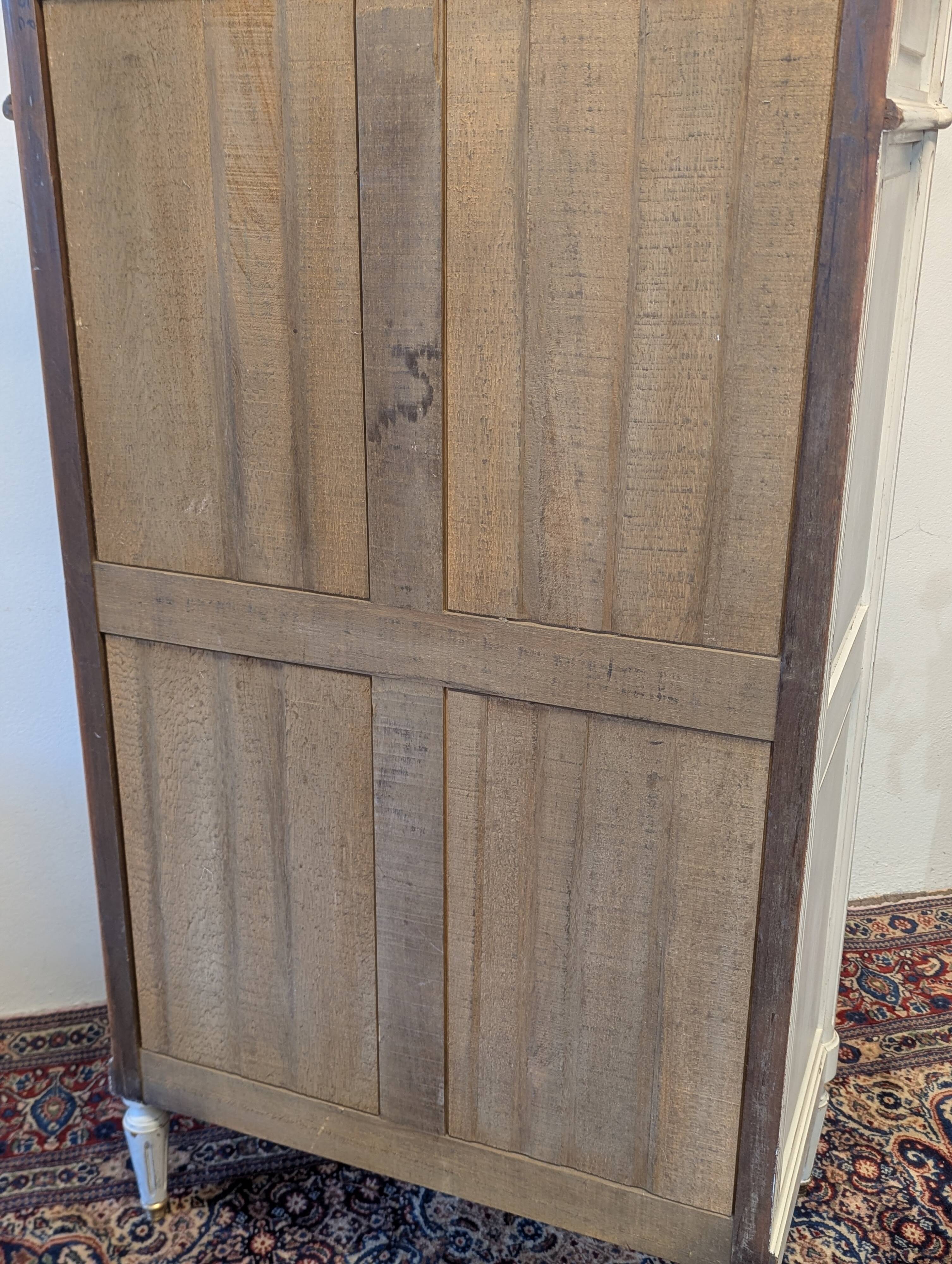 Louis XVI chest of drawers