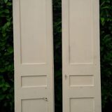 Paire de portes de placard anciennes