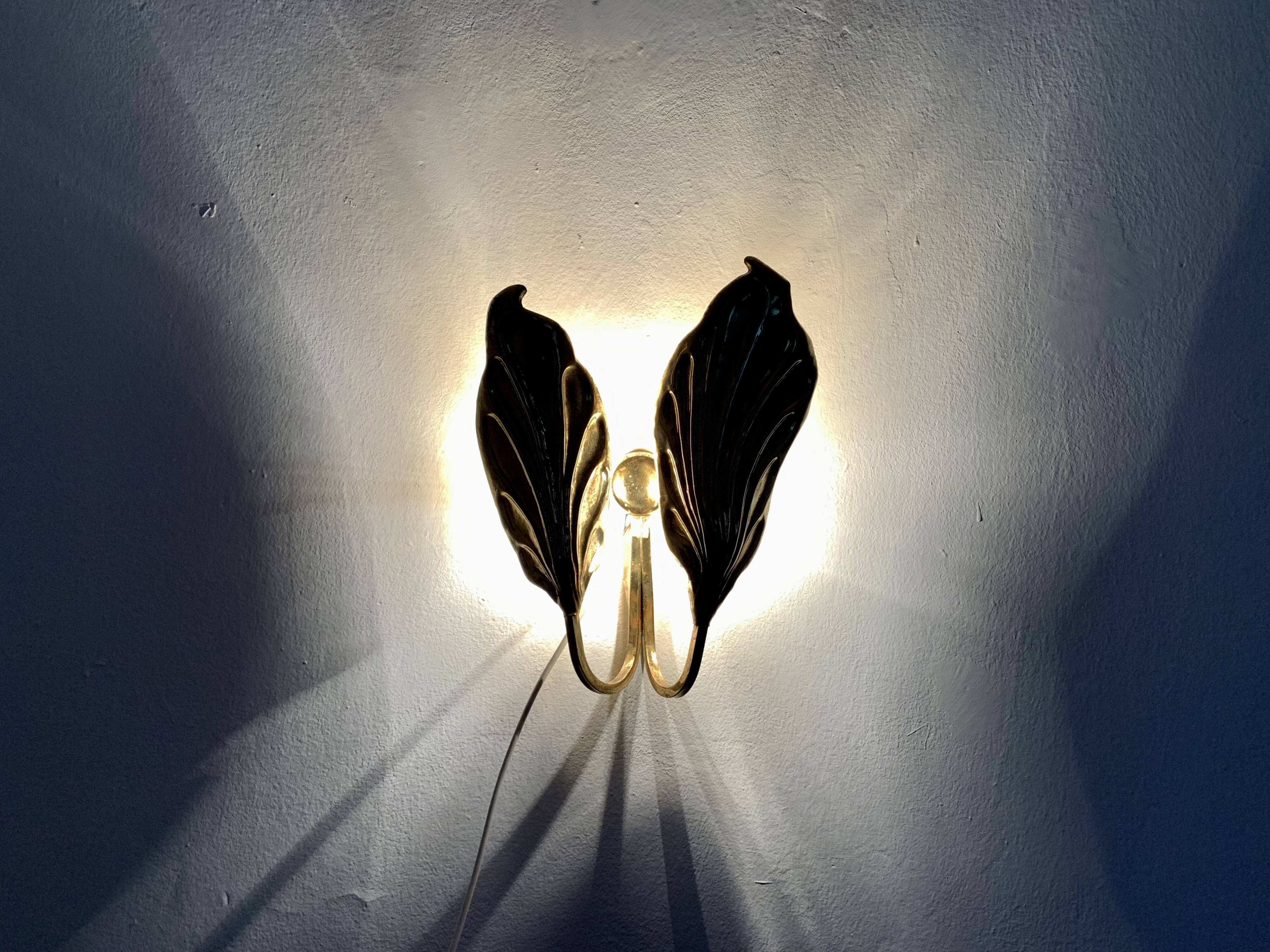 Italian Hollywood Regency Brass Sconce by Tommaso Barbi