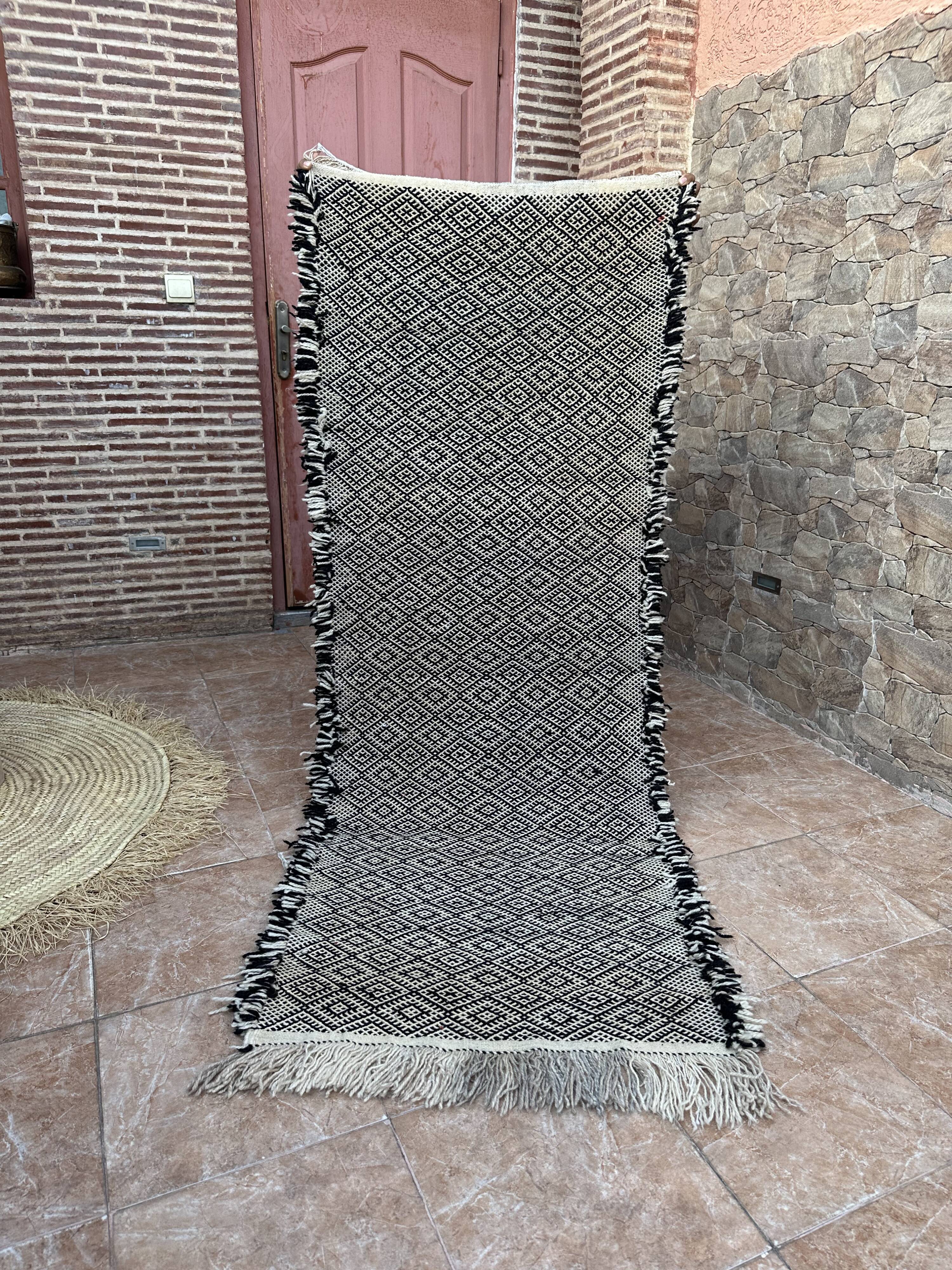 Moroccan rug, Handmade wool rug, Solid rug, Moroccan runner rug, zanafi runner