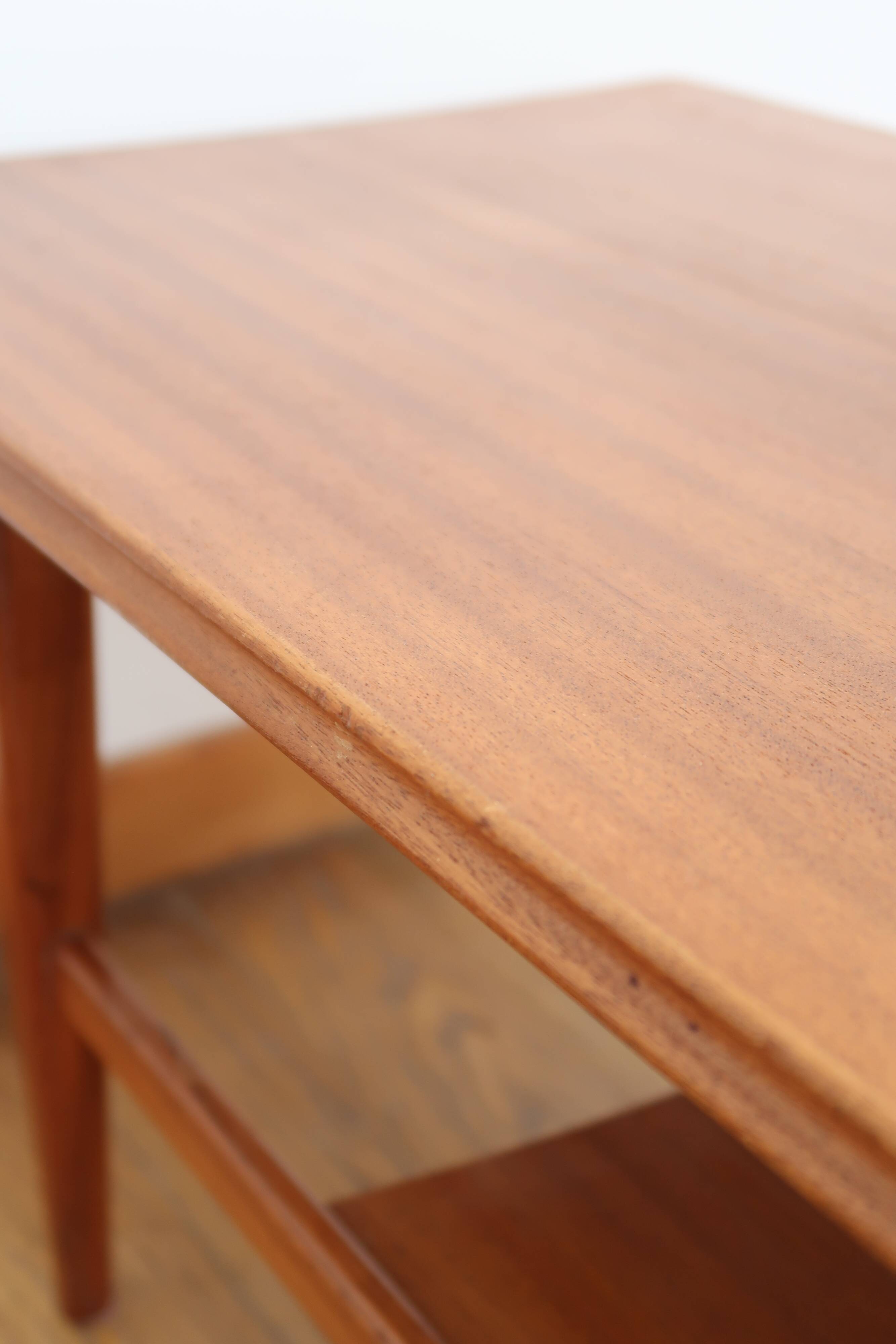 Scandinavian coffee table Fyne Ladye