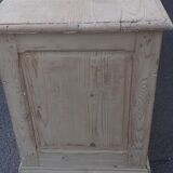 Counter trade furniture