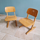 Pair of children's chairs by Casala in solid beech, 1960s.