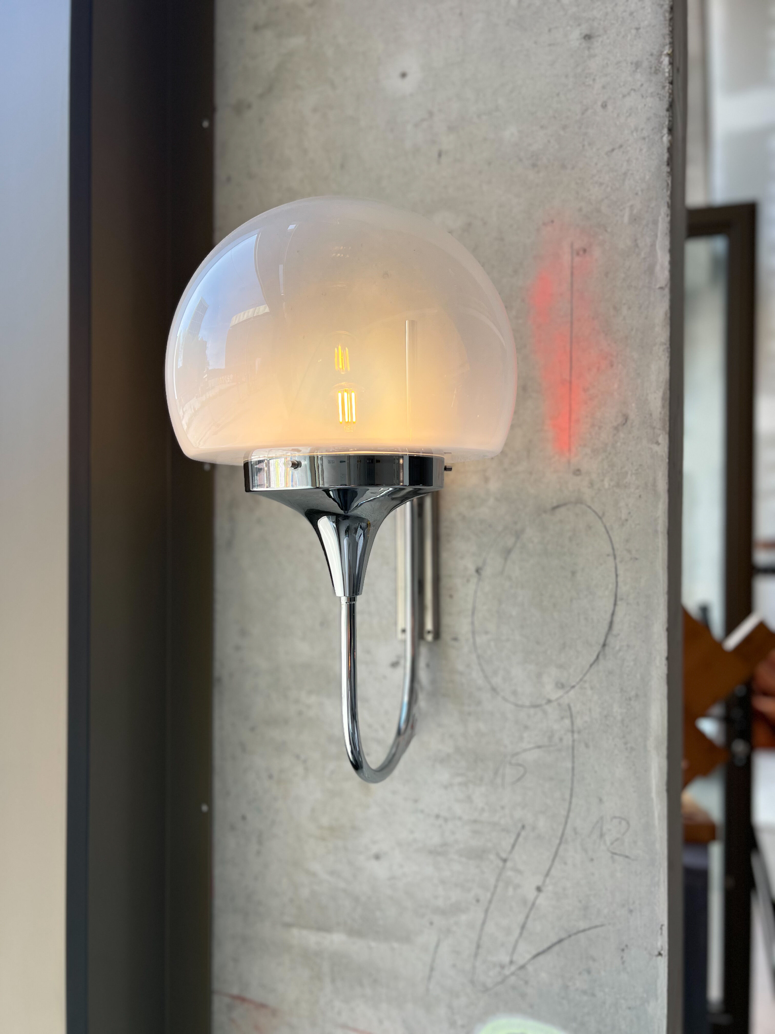 Italian wall lamp - gradient glass globe - 3 available