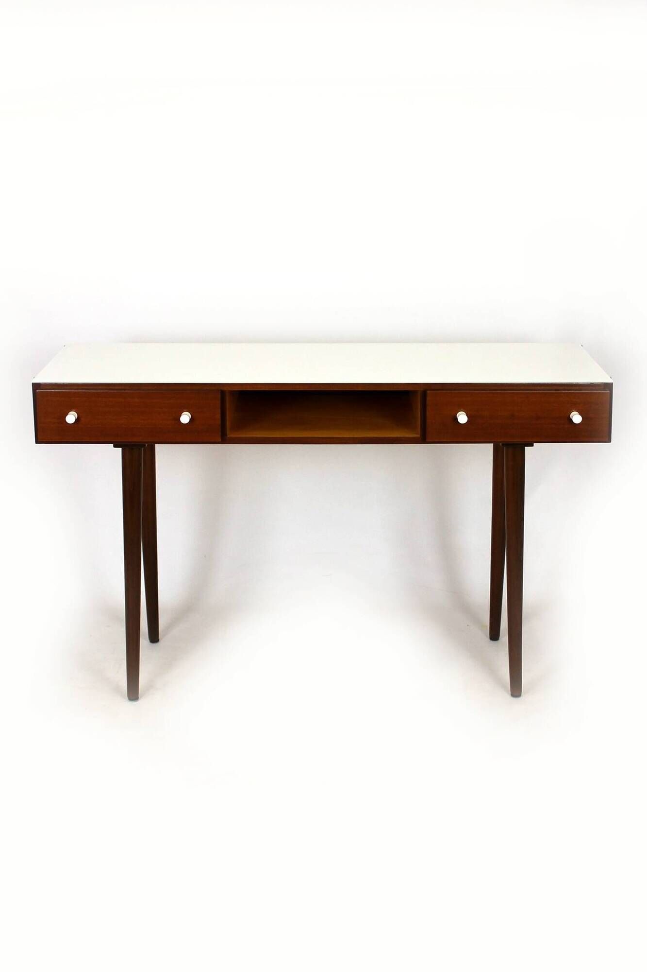 Bureau restauré du milieu du siècle par Up Zavody, années 1960