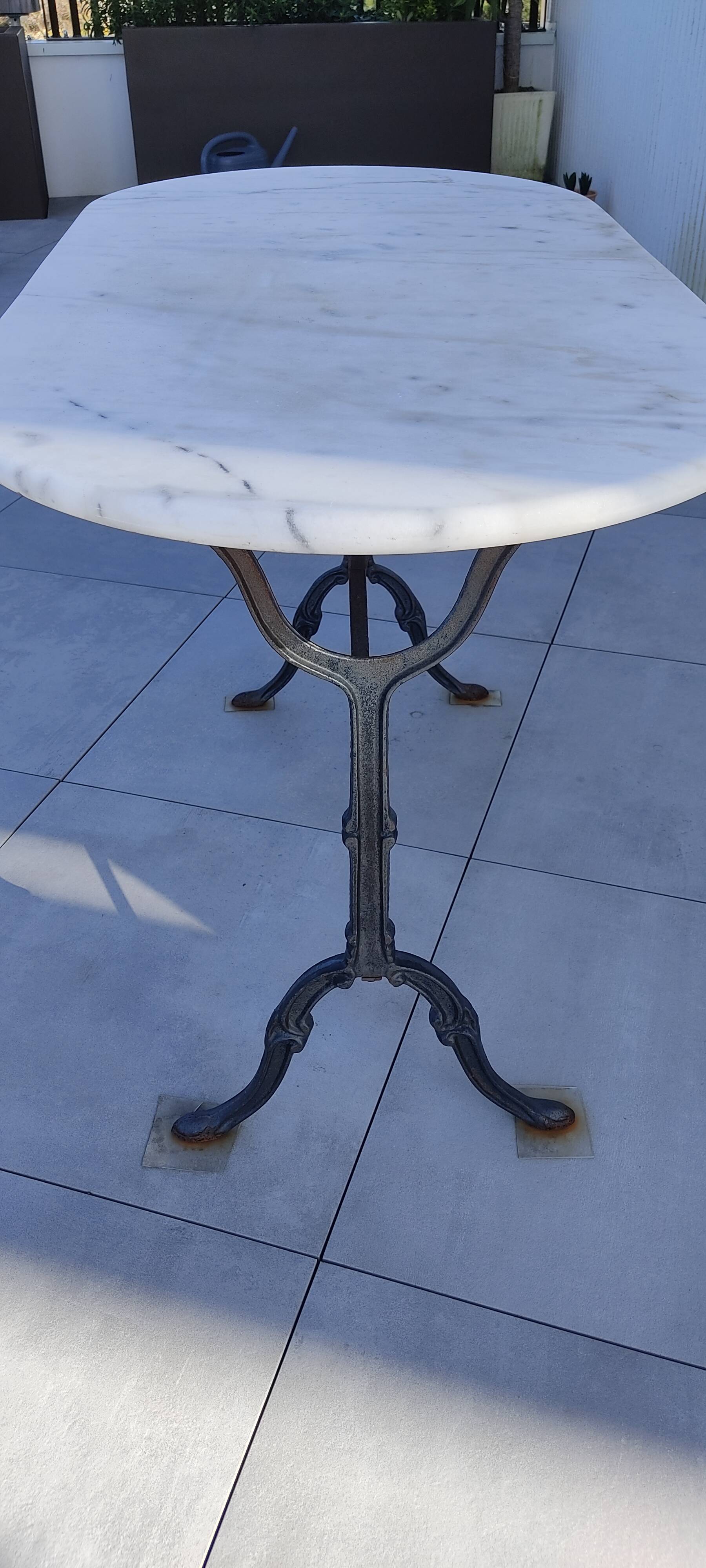 bistro table