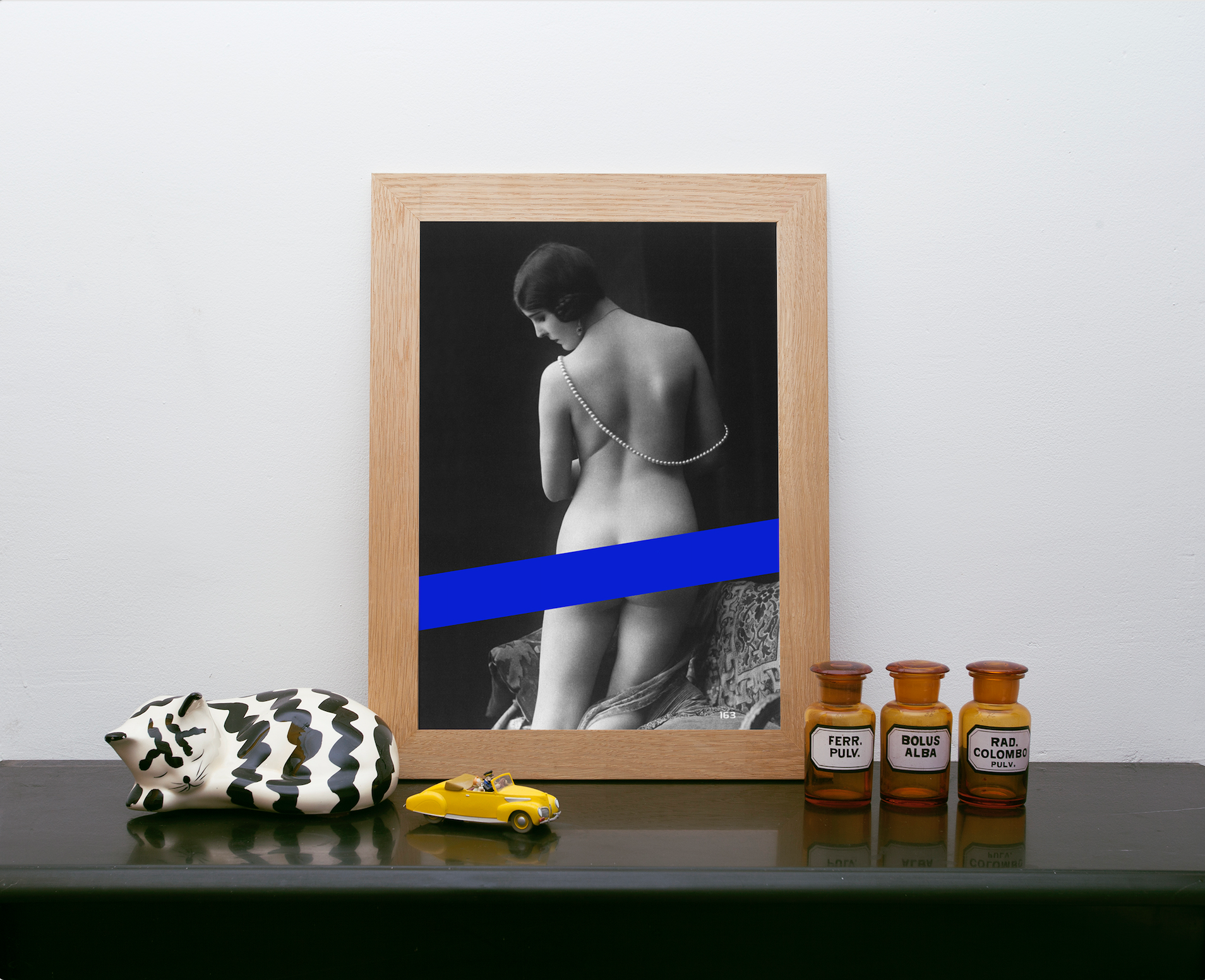 Vintage female backless female photography - Belle Époque 1930