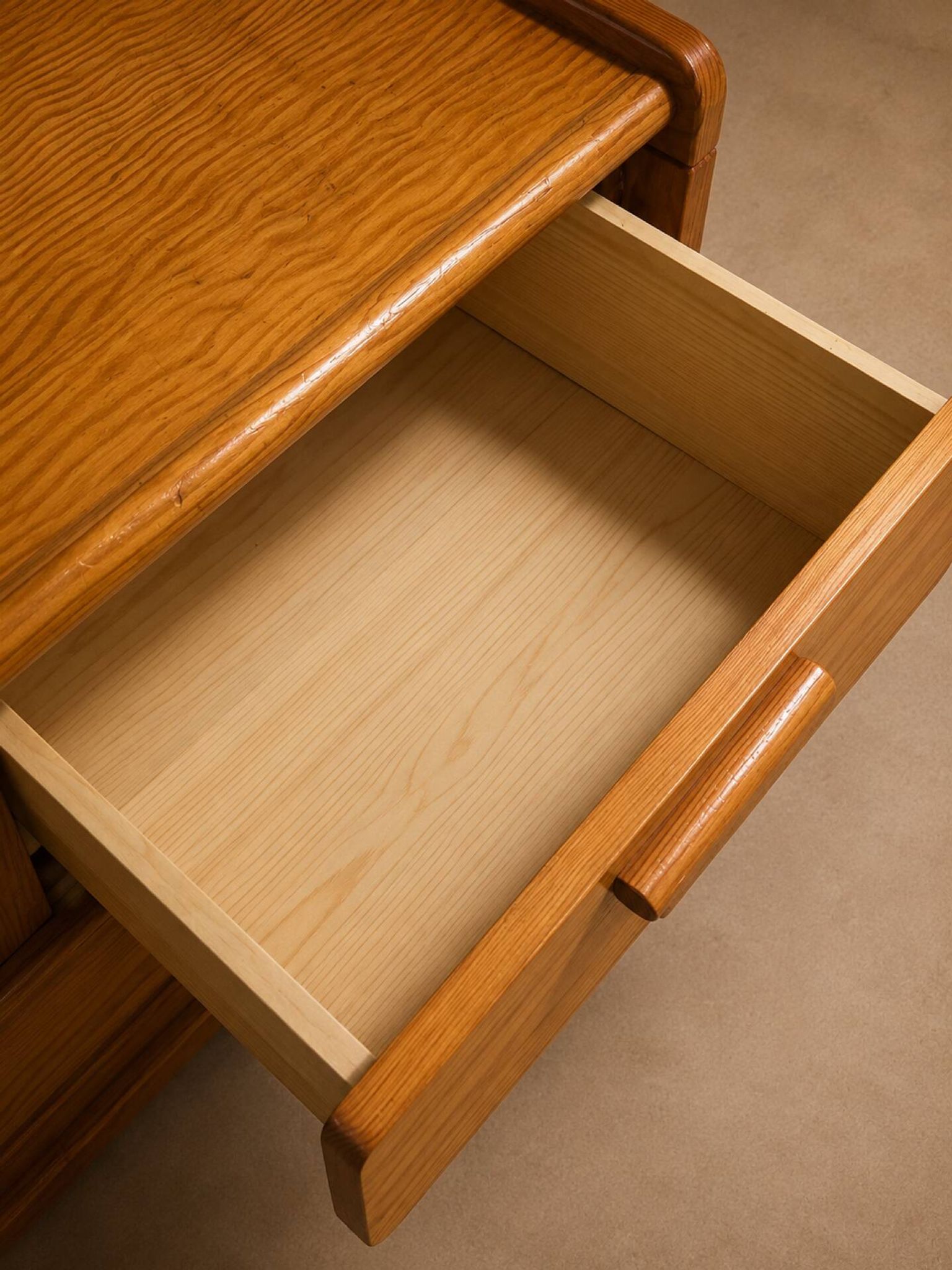 Commode en pin Gautier France, circa 1980