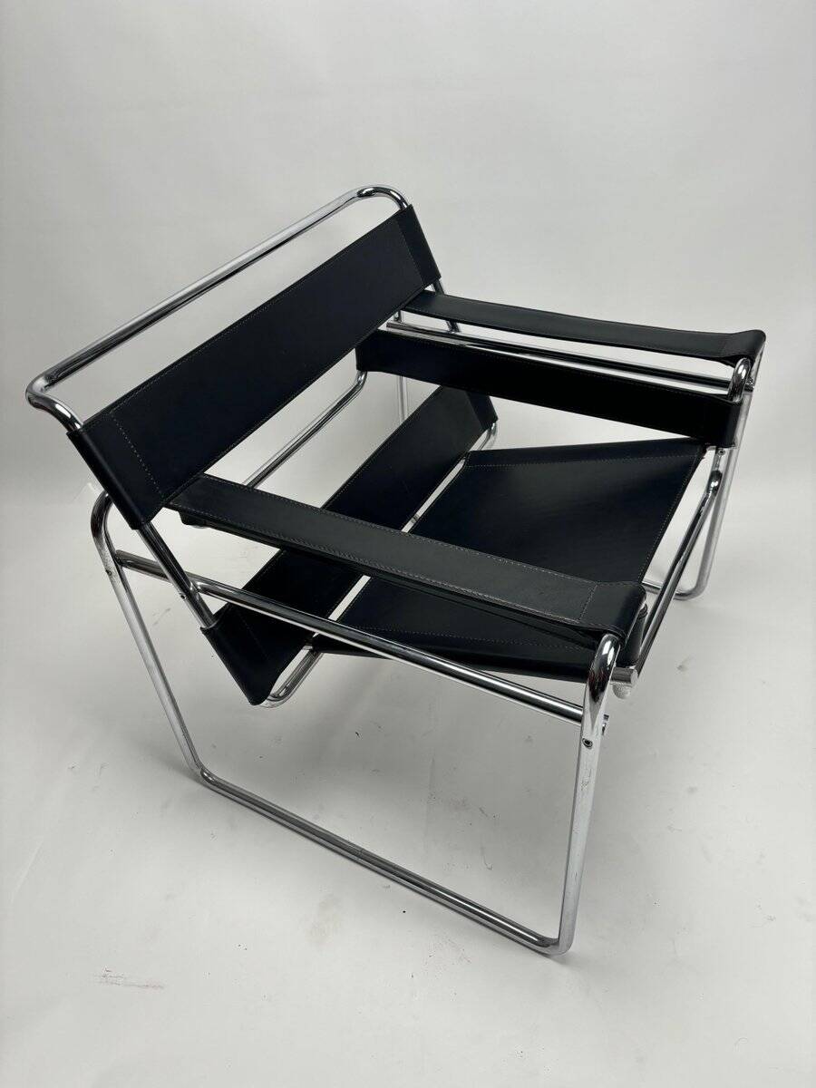 Original Wassily Armchairs attributed to Marcel Breuer for Gavina, 1970s, Set of 2