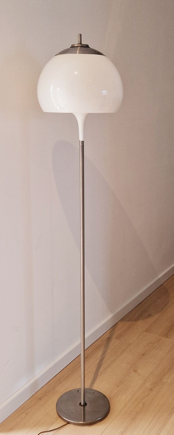 Lampadaire space age
