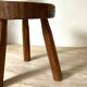 Tabouret en bois tripode ferme vintage