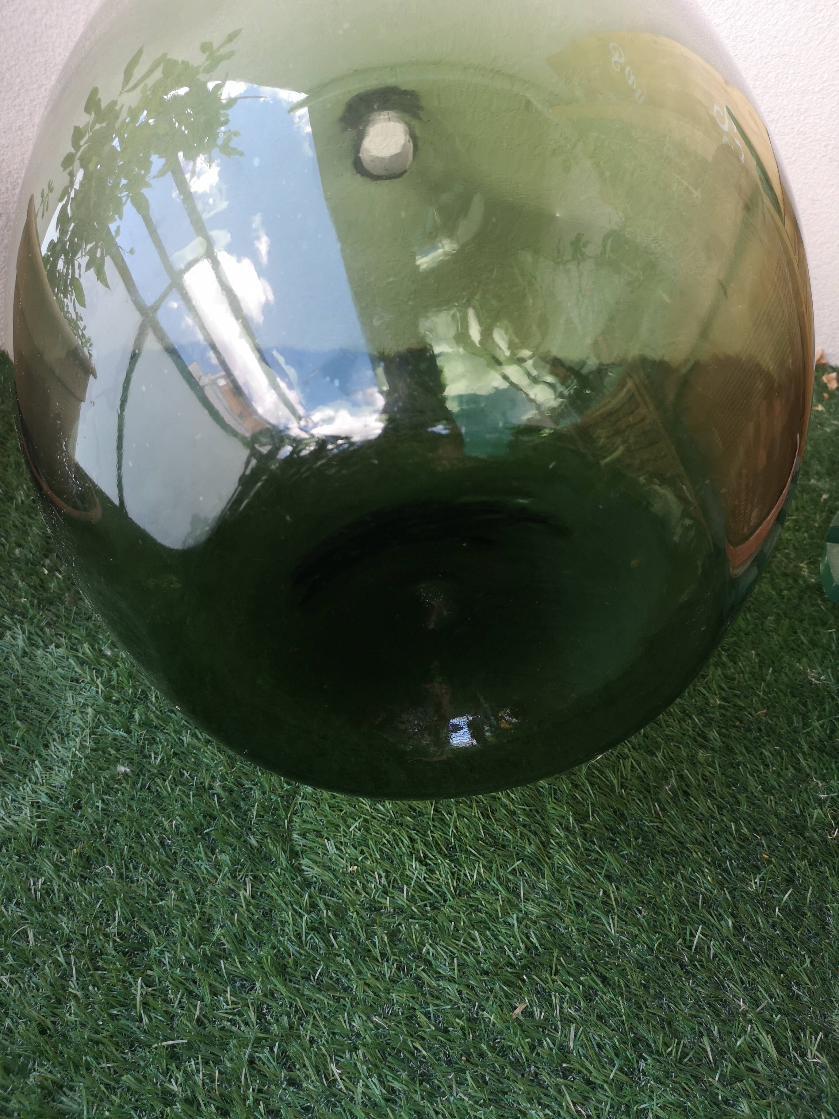 Lady Jeanne canister