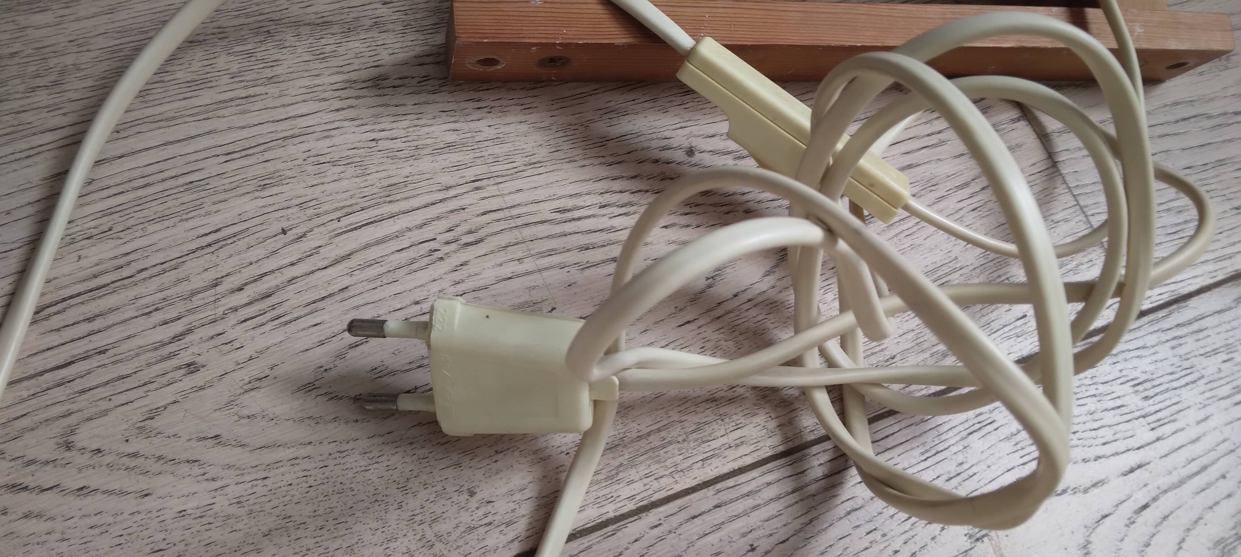 Accordion wall light.