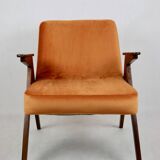 Fauteuil Orange Bunny attribué à Józef Chierowski, 1970