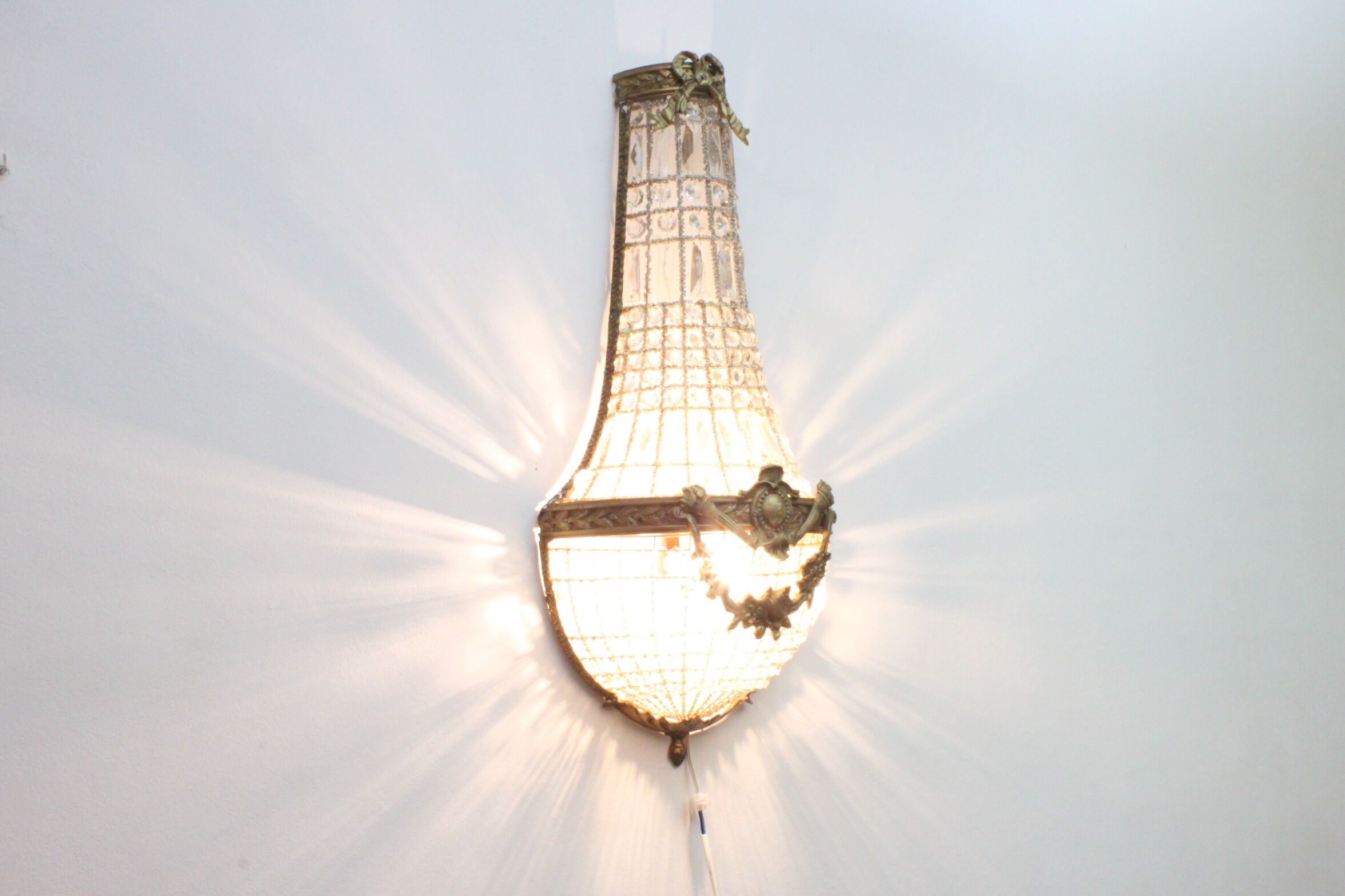 Sac a perles montgolfière wall sconces, 1940