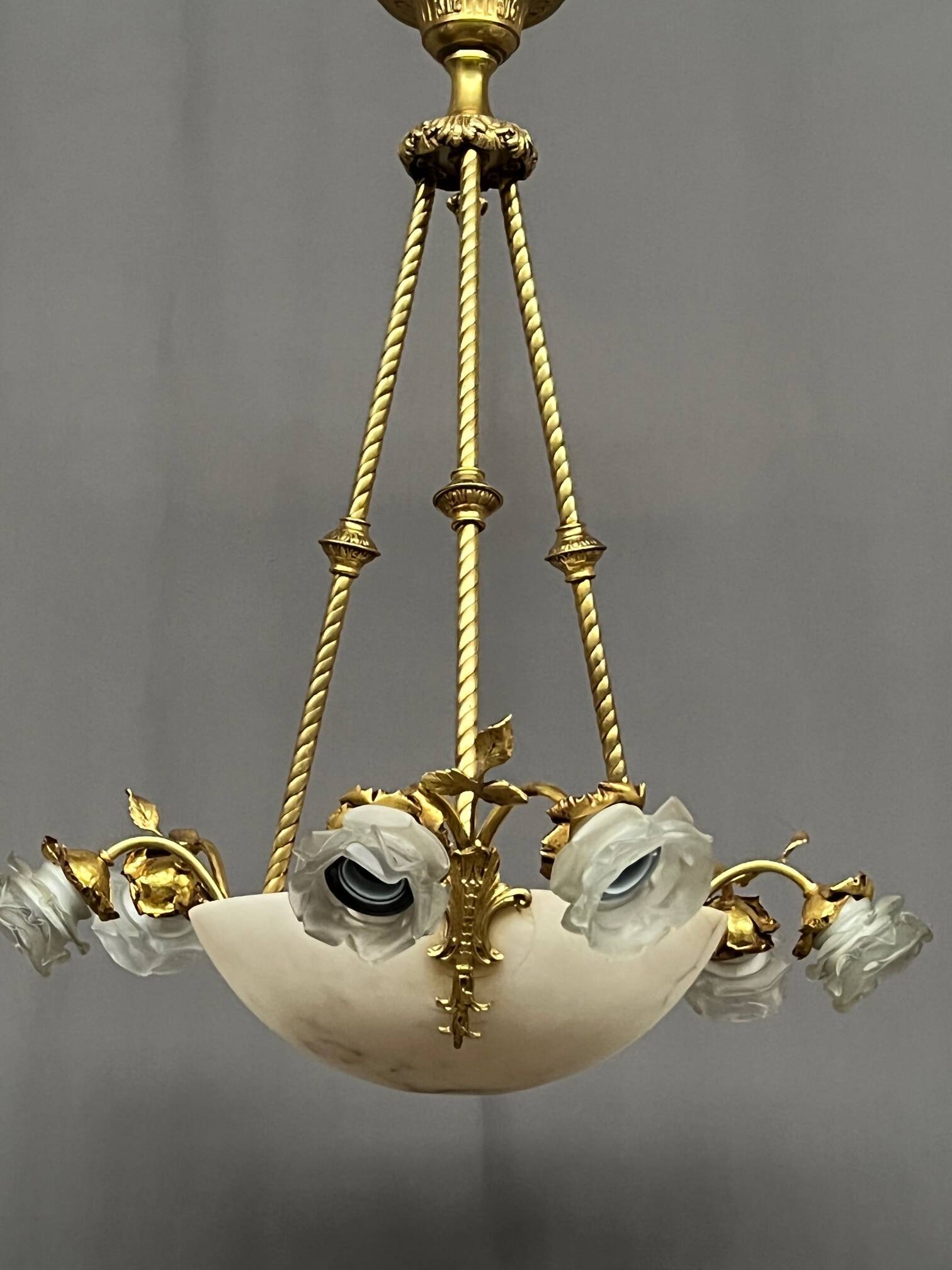 Art Deco chandelier. Marble, solid gilded bronze.