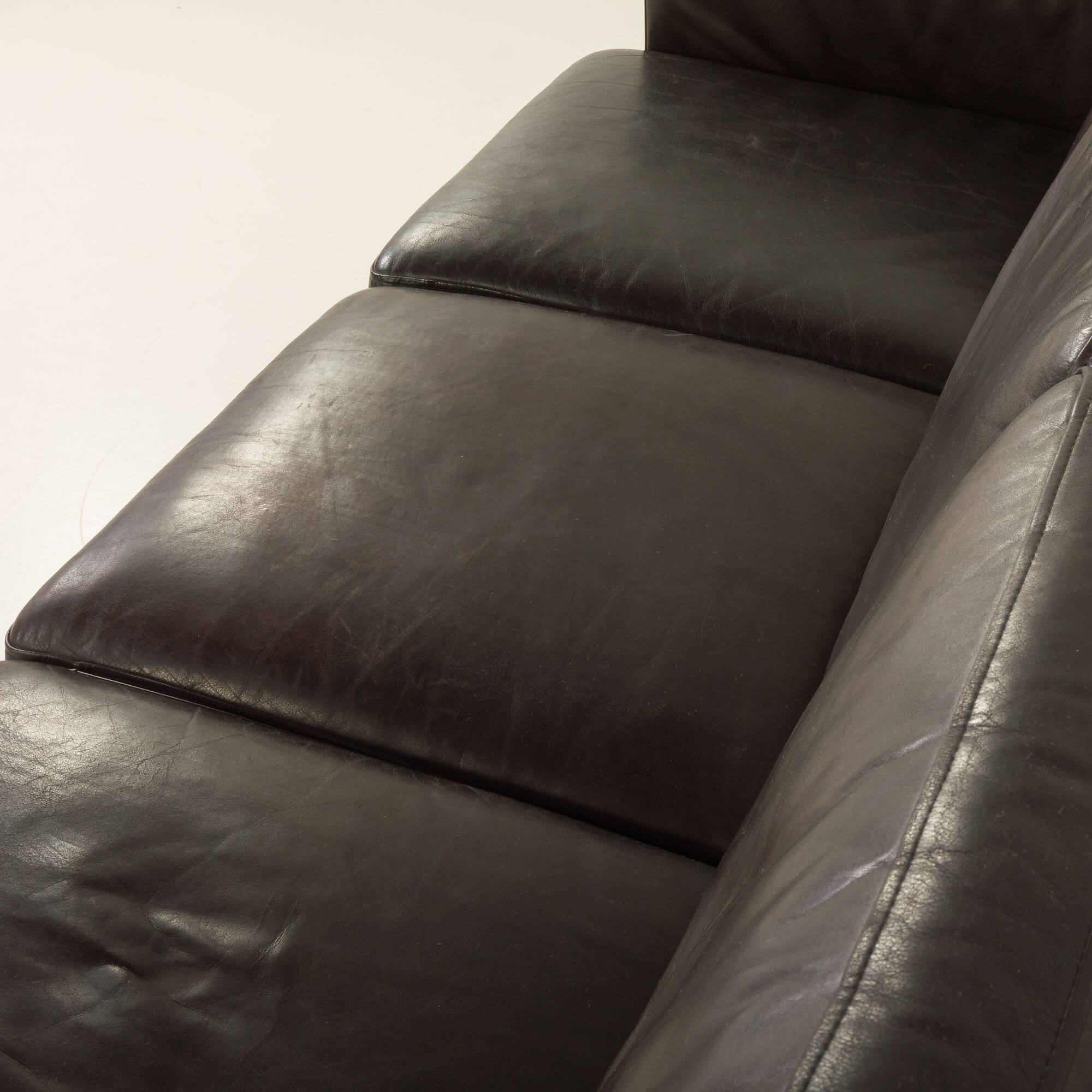 Vintage black leather sofa by Mogens Hansen, Deanmark 1970s