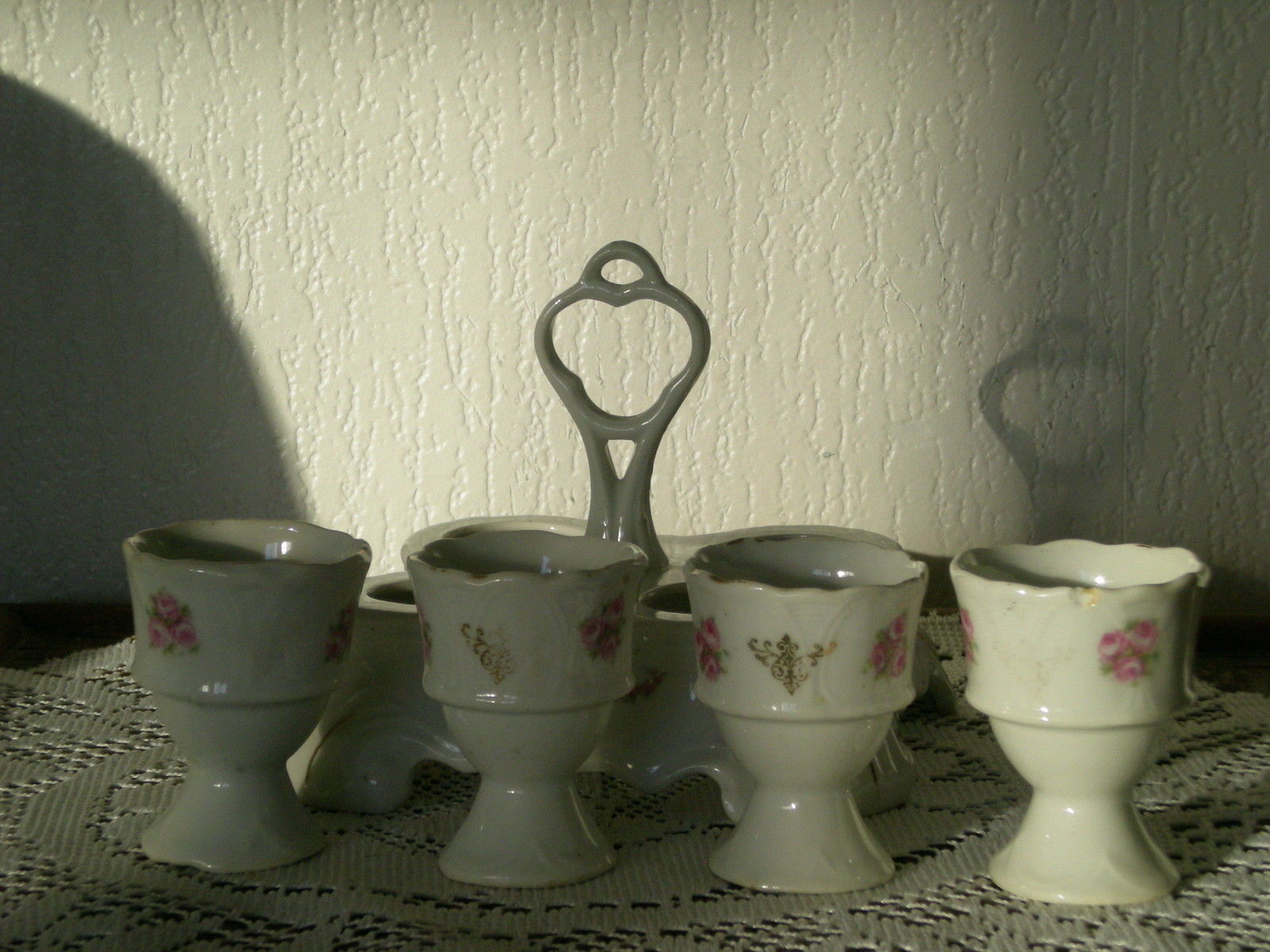 Floral decoration porcelain egg holders