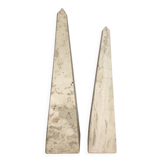 Pair of Fratelli Mannelli travertine bookends