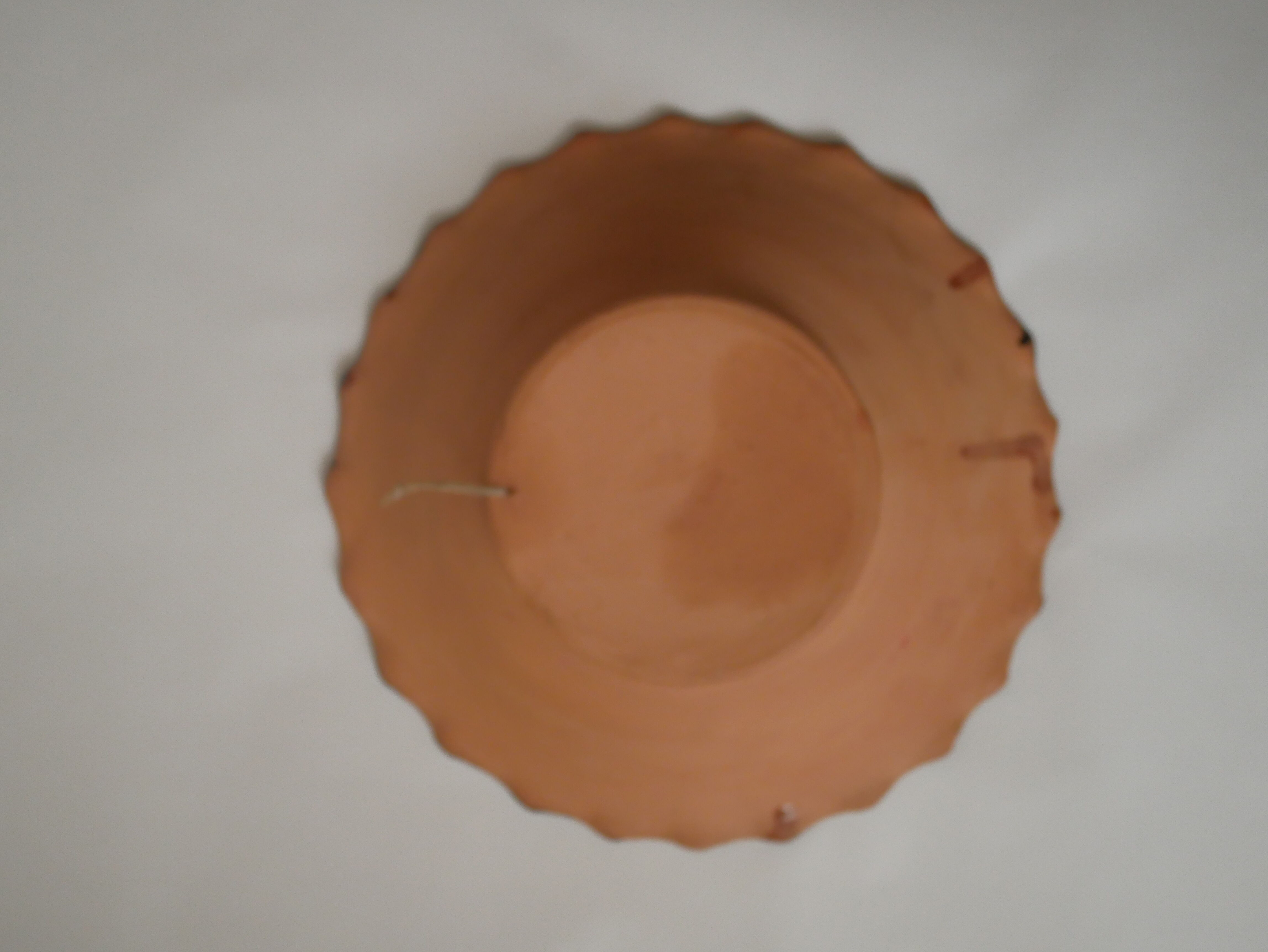 Decorative plate vintage in ceramic