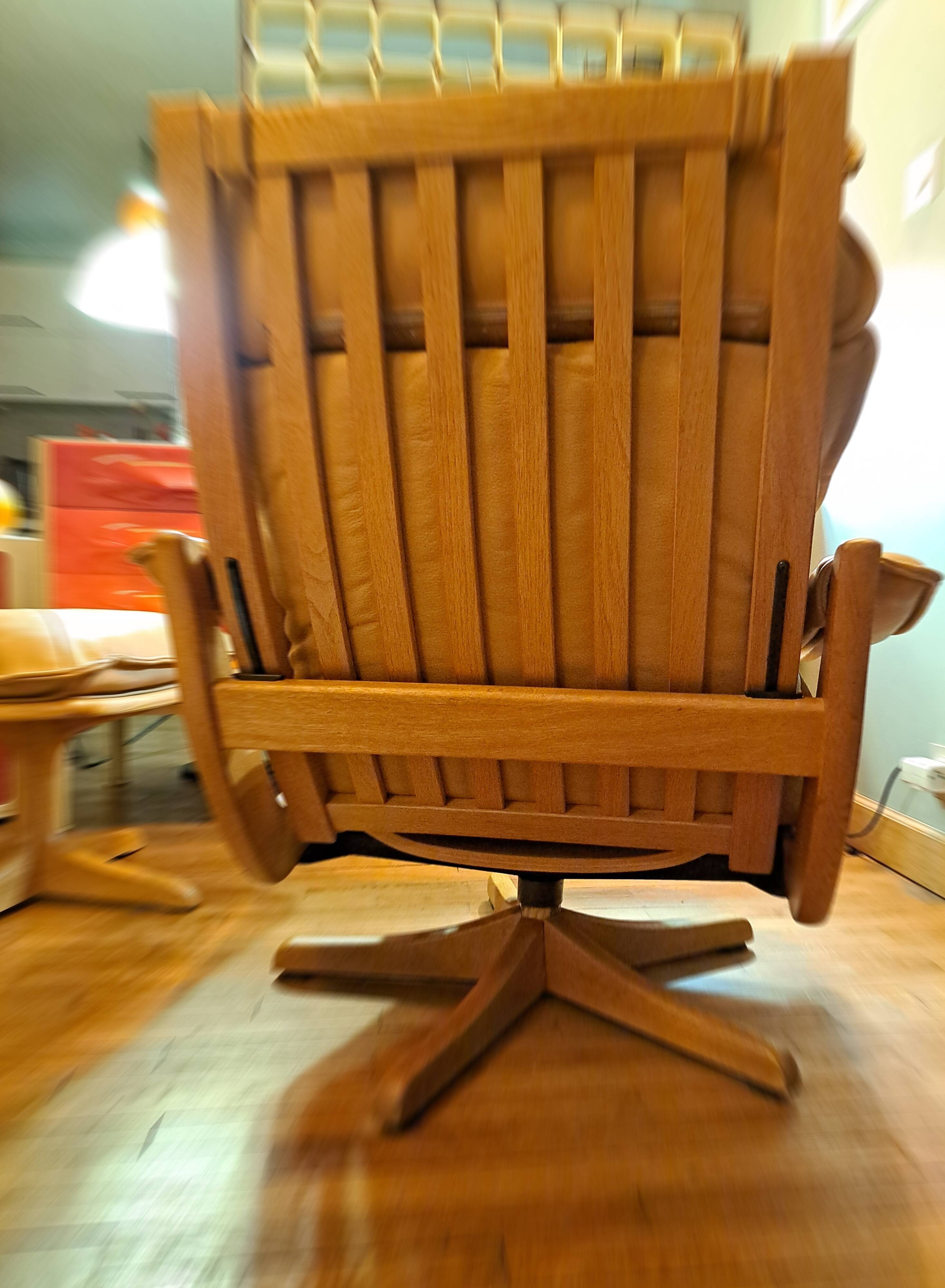 Pairs of armchairs and ottoman by Soda Galvano for Lied Mobler, Norway 1970