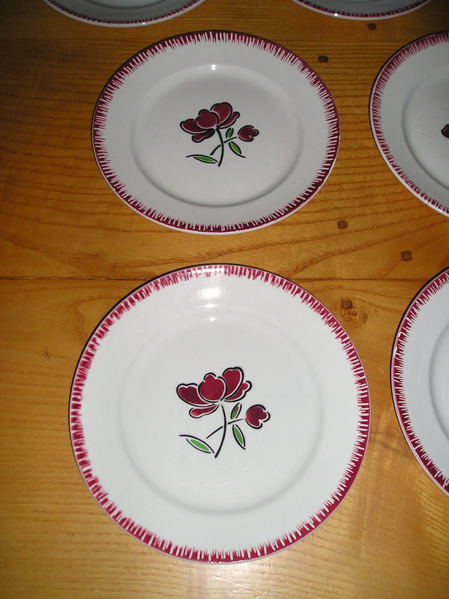 Service de table de 10 assiettes plates et 10 creuses Badonviller