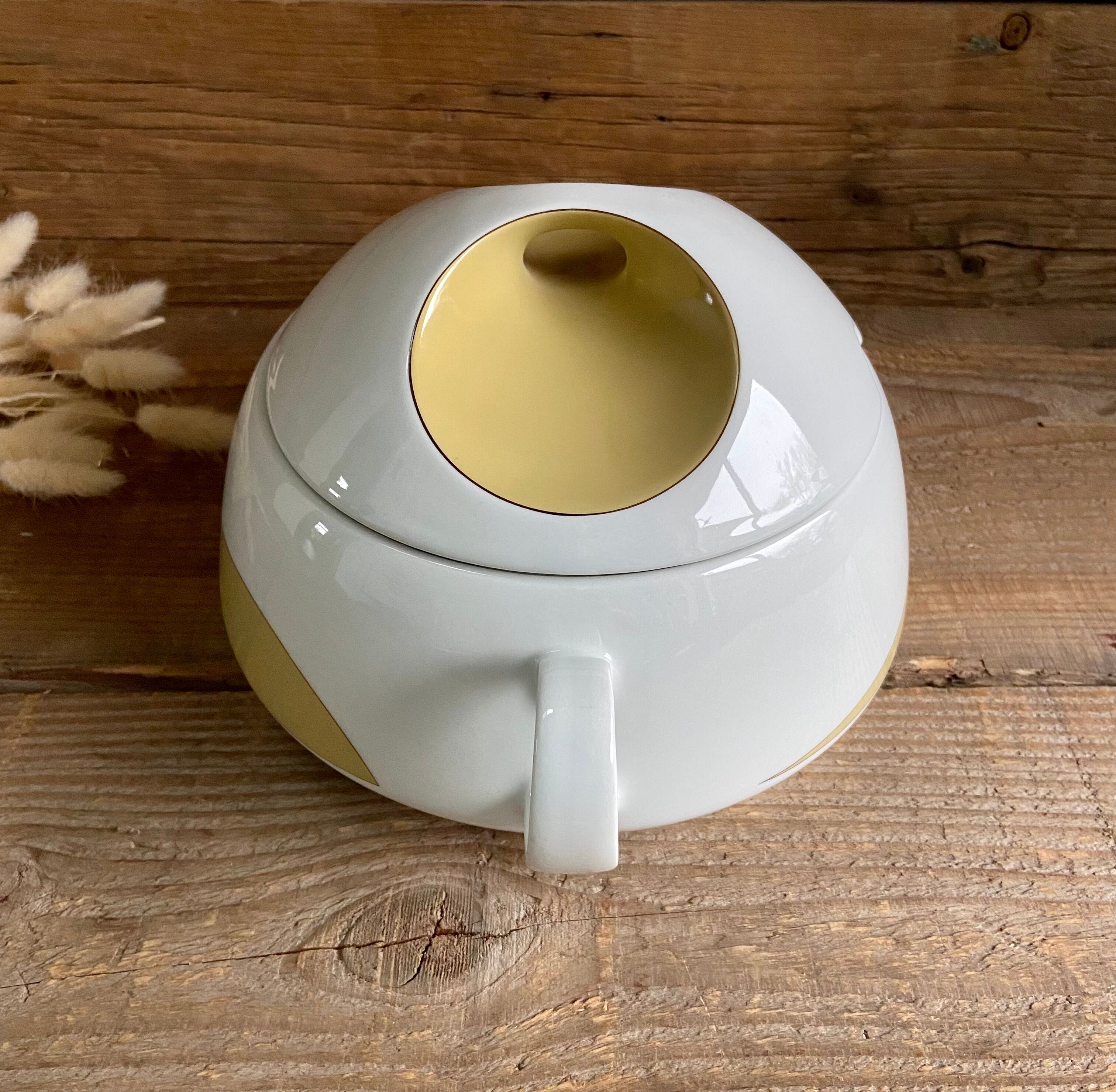 Vintage tureen in Bavarian porcelain Bareuther