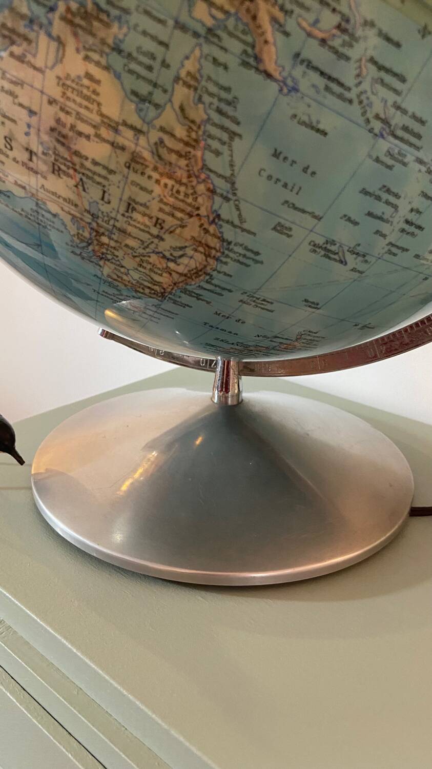 Very large luminous terrestrial globe Hercules 1960