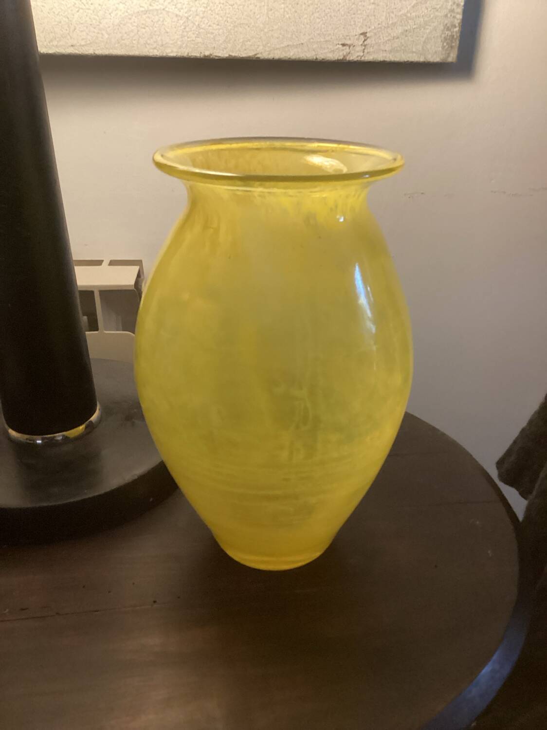 Vase en verre soufflé vintage