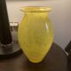 Vase en verre soufflé vintage