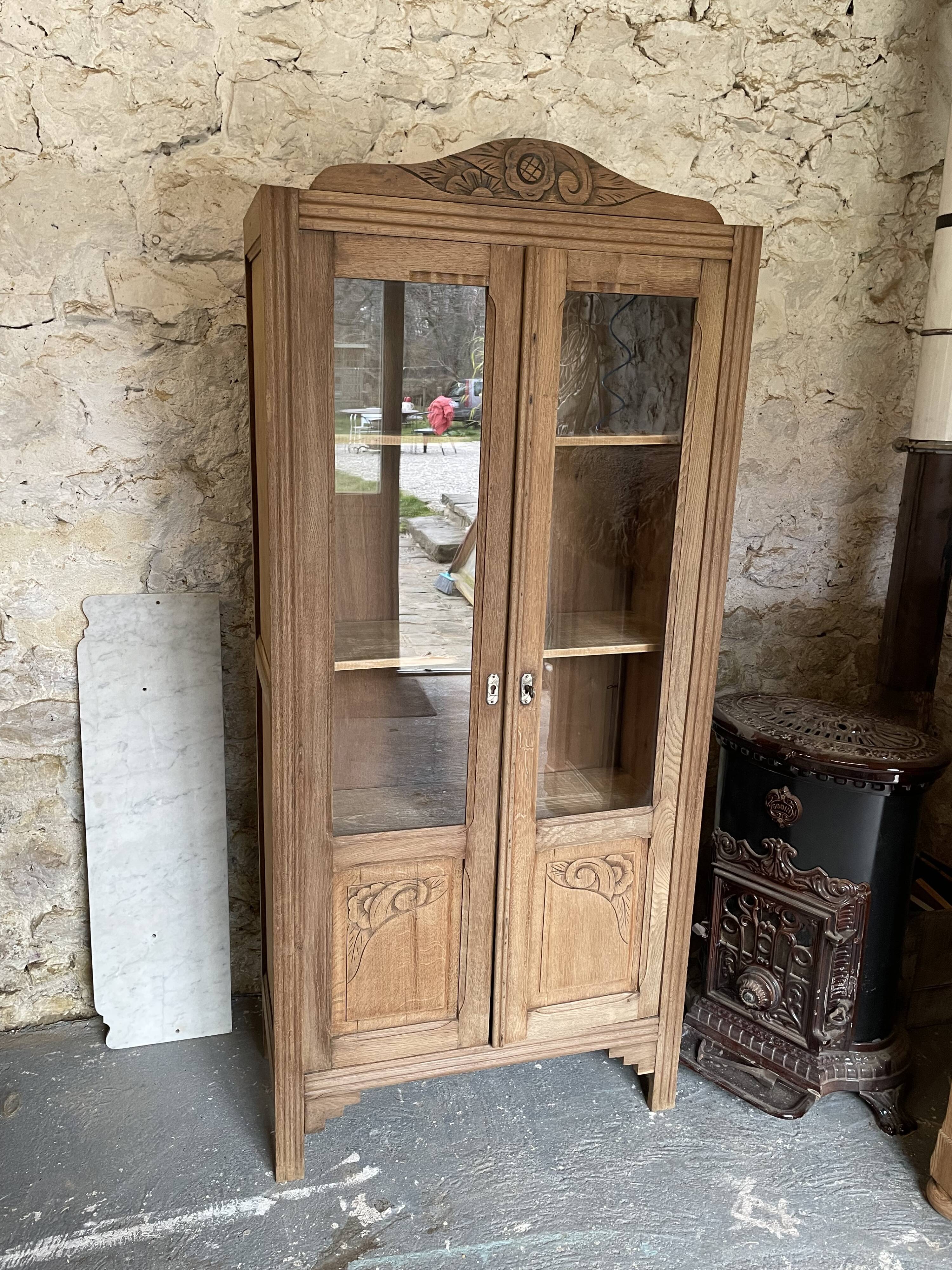 Art Deco glass cabinet