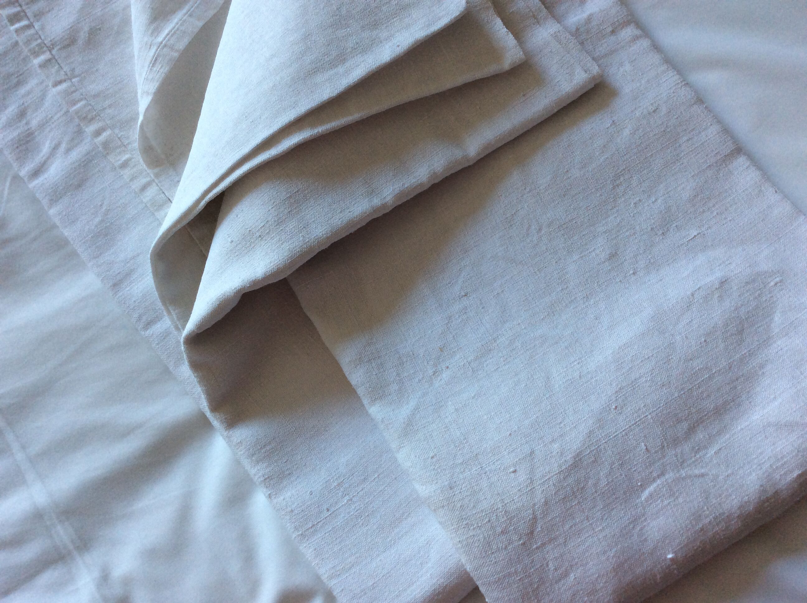 Old country sheet in large linen canvas