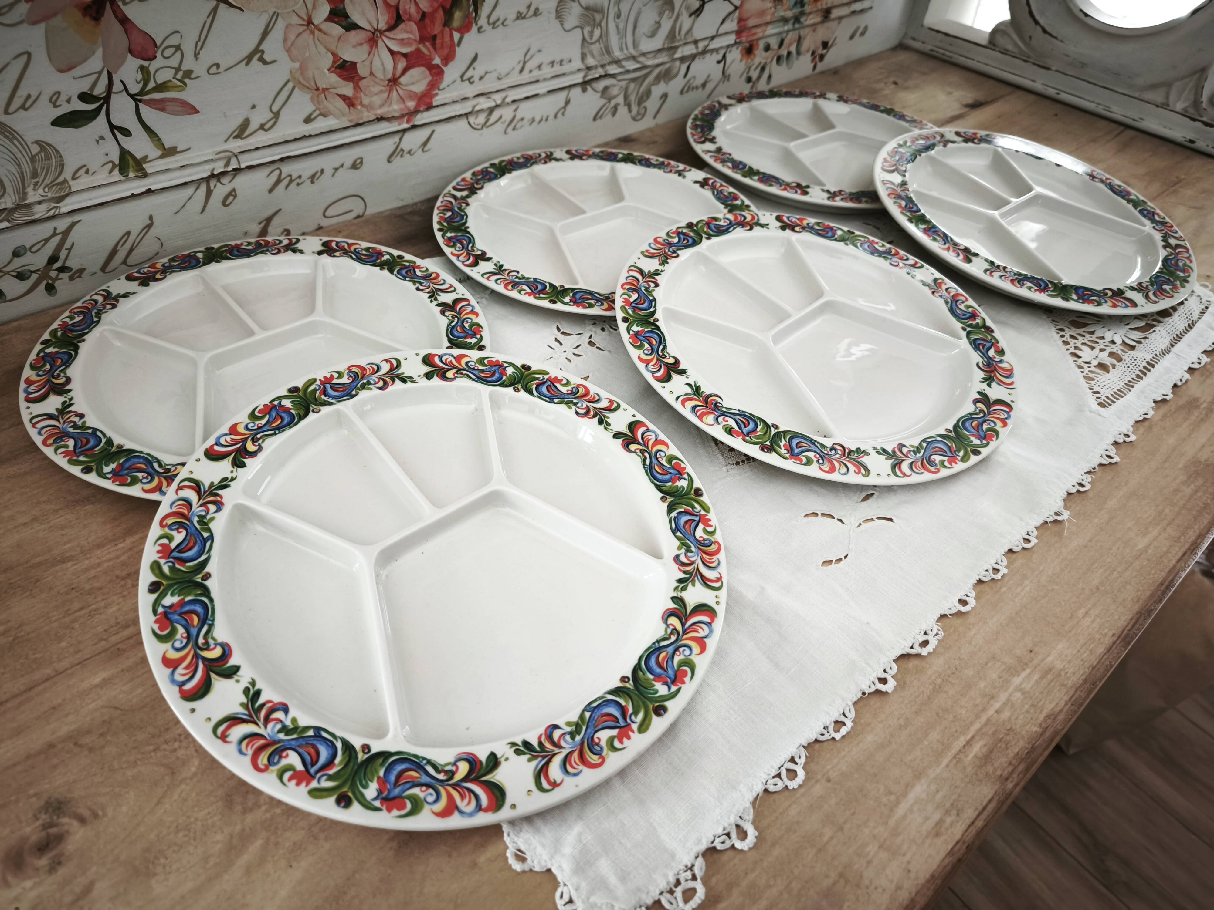 Set of 6 Villeroy & Boch Acapulco style fondue plates