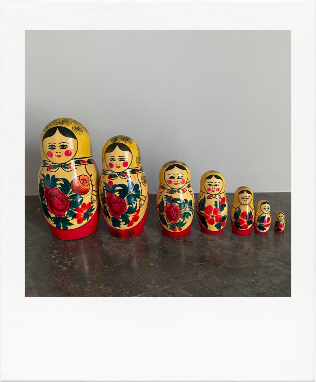 Ensemble de 7 poupées russes matrioshka