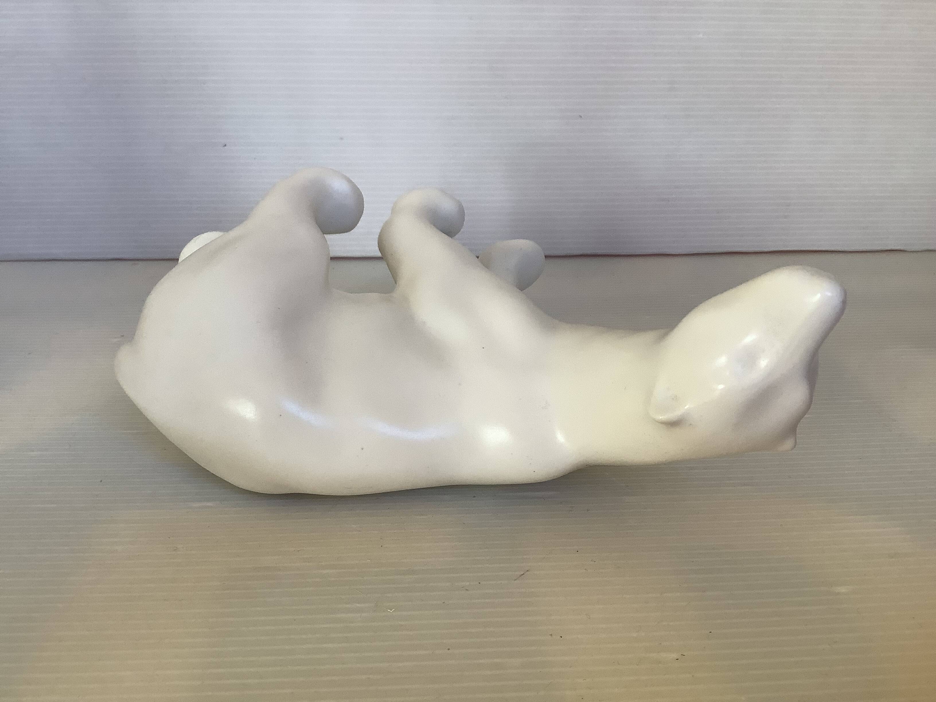 Popular white ceramic bear