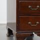 Bureau anglais 9 tiroirs en bois et cuir