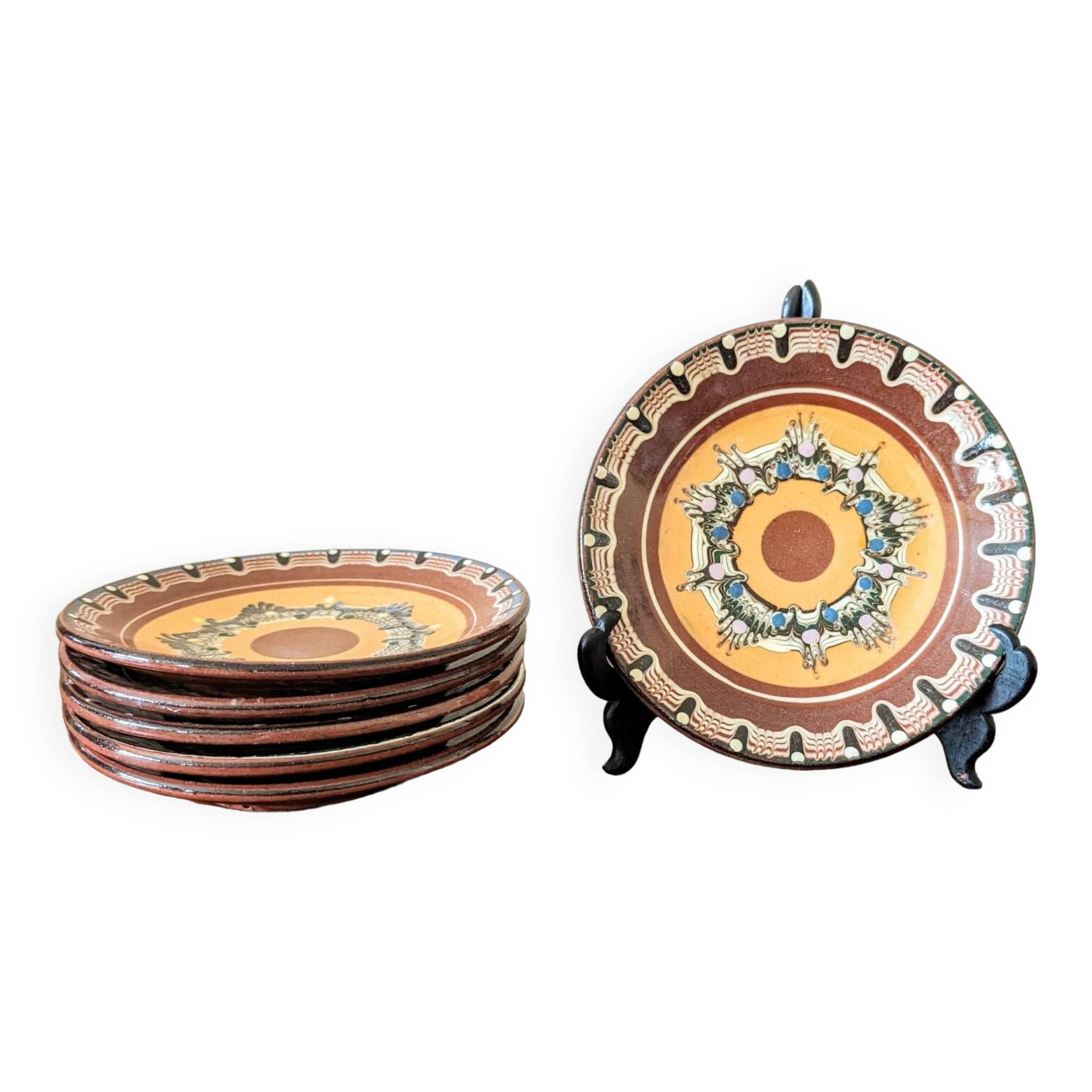Bulgarian ceramic plates