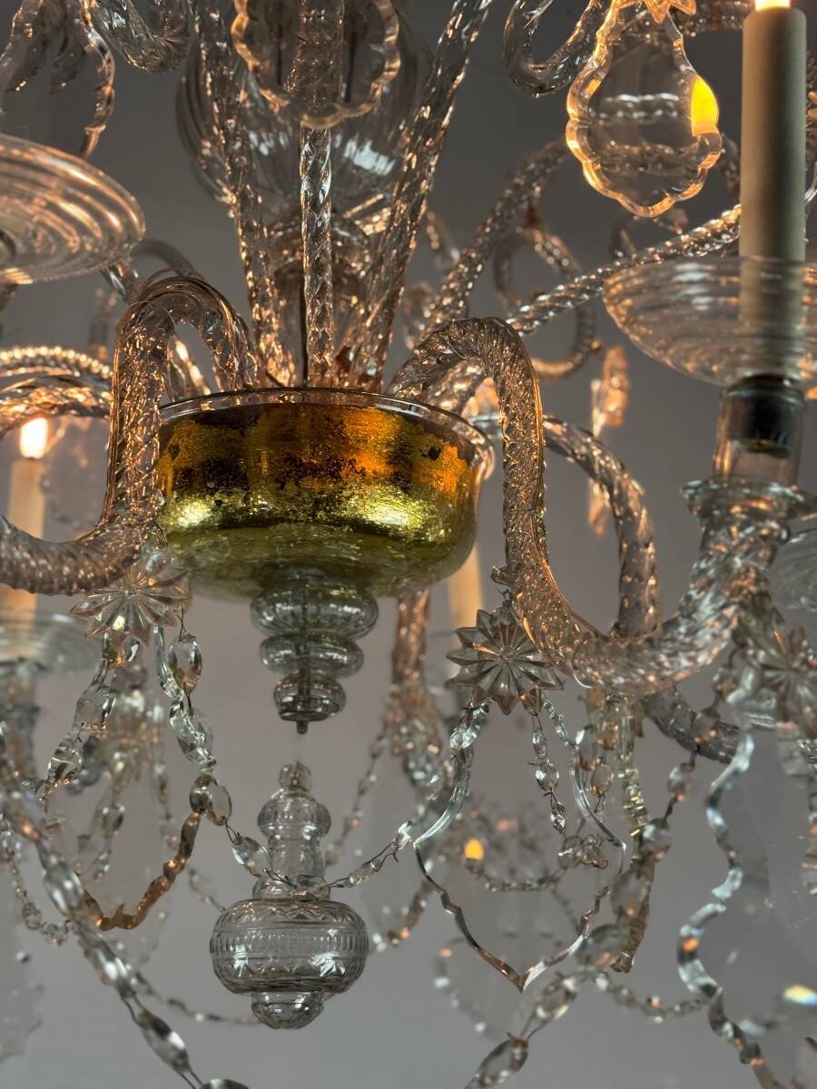Liège lustre in blown glass and cut crystals, 6 light arms, 18th century