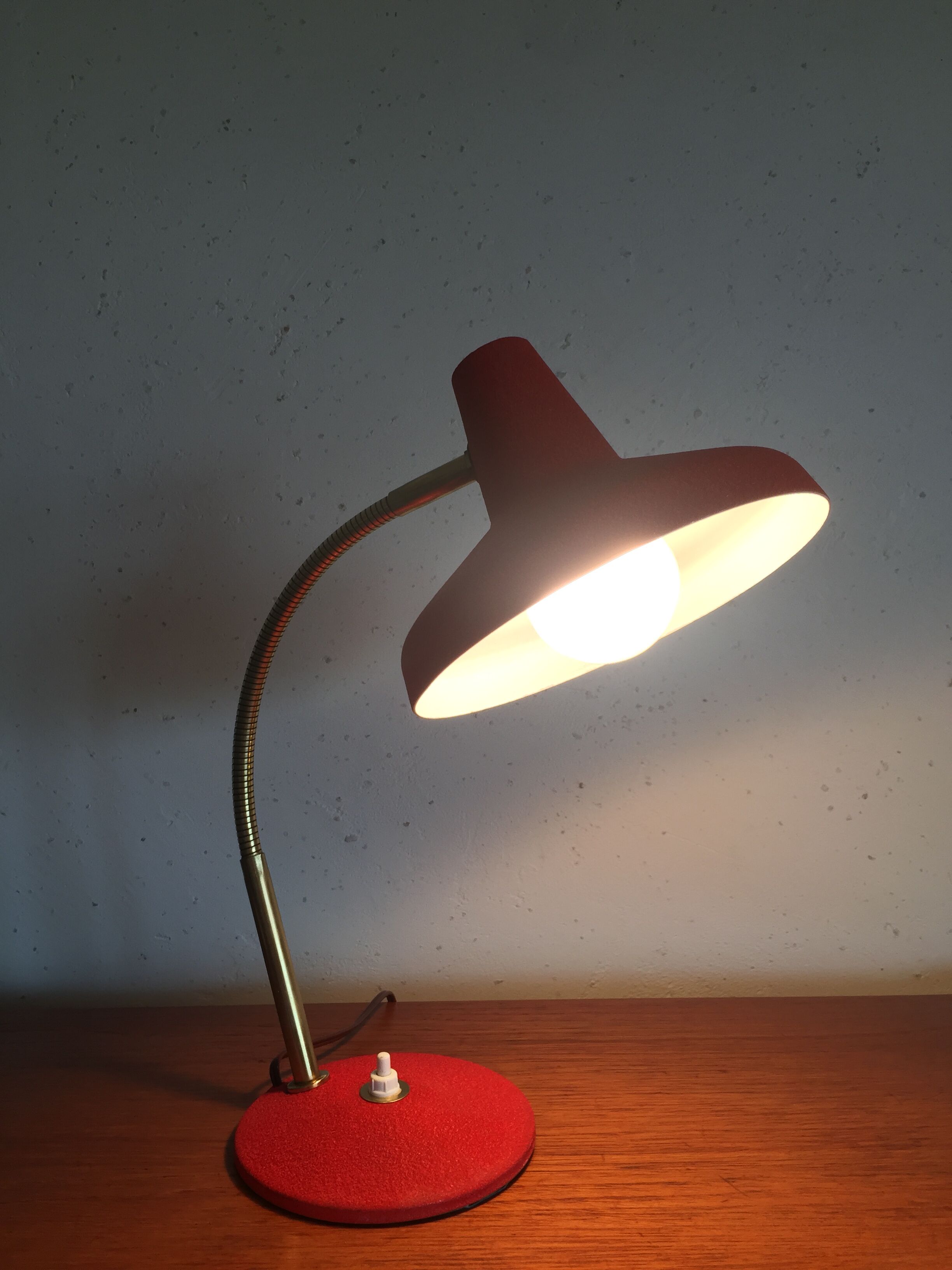 Vintage 1960s vintage desk lamp