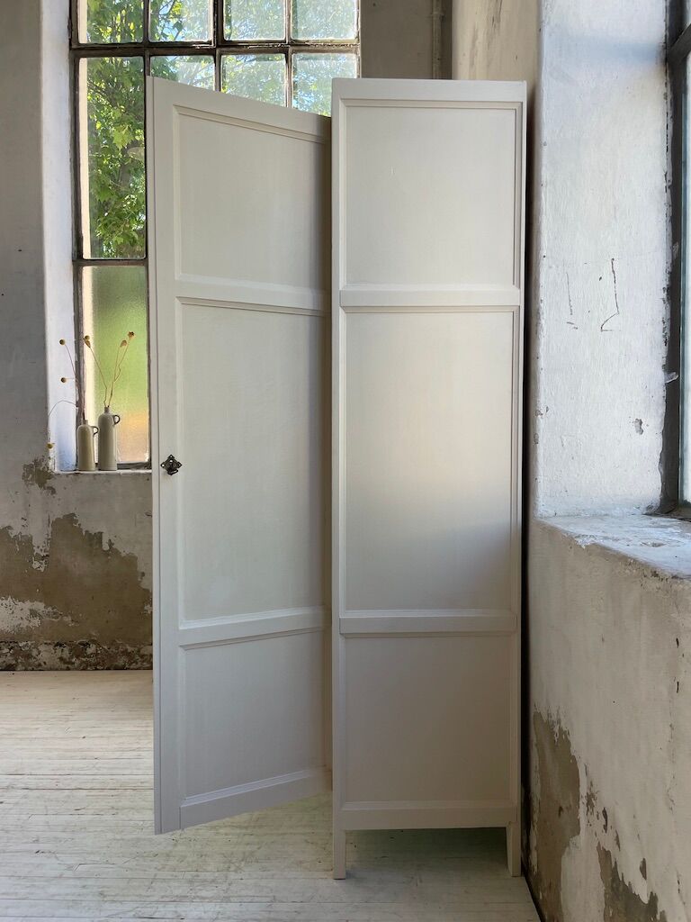 White and green cutter cabinet