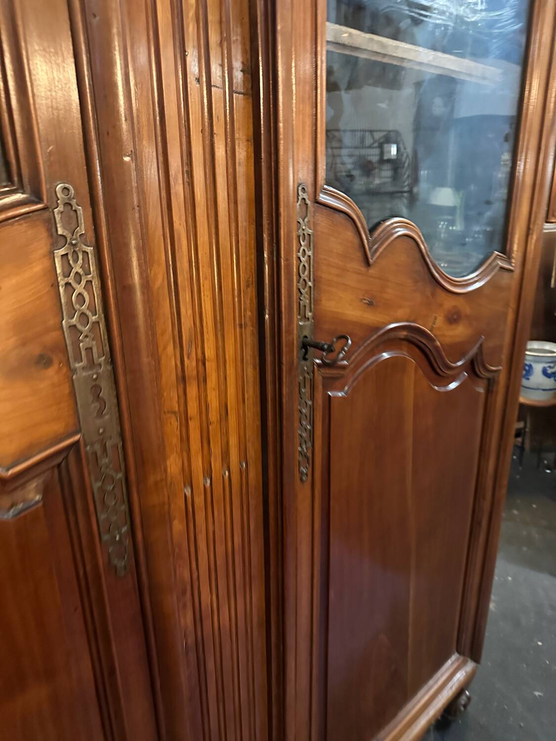 Louis XV glass cabinet