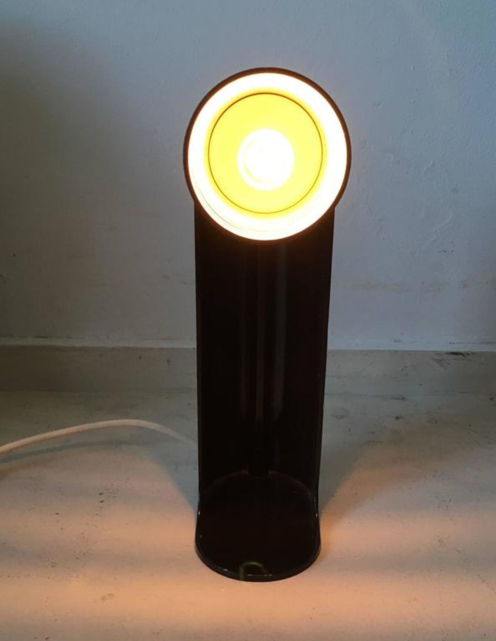 Lampe de bureau space age "Flip Top" de R. Carruthers pour Leuka 1970s