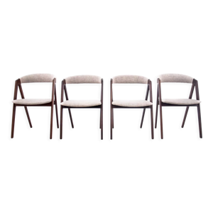 Ensemble de quatre chaises,