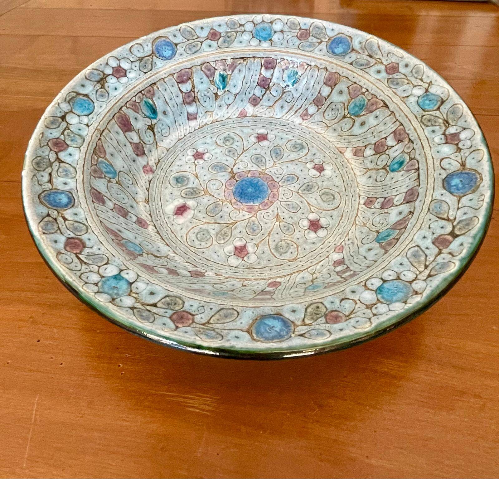 Shallow ceramic dish, Danuta Le Hénaff
