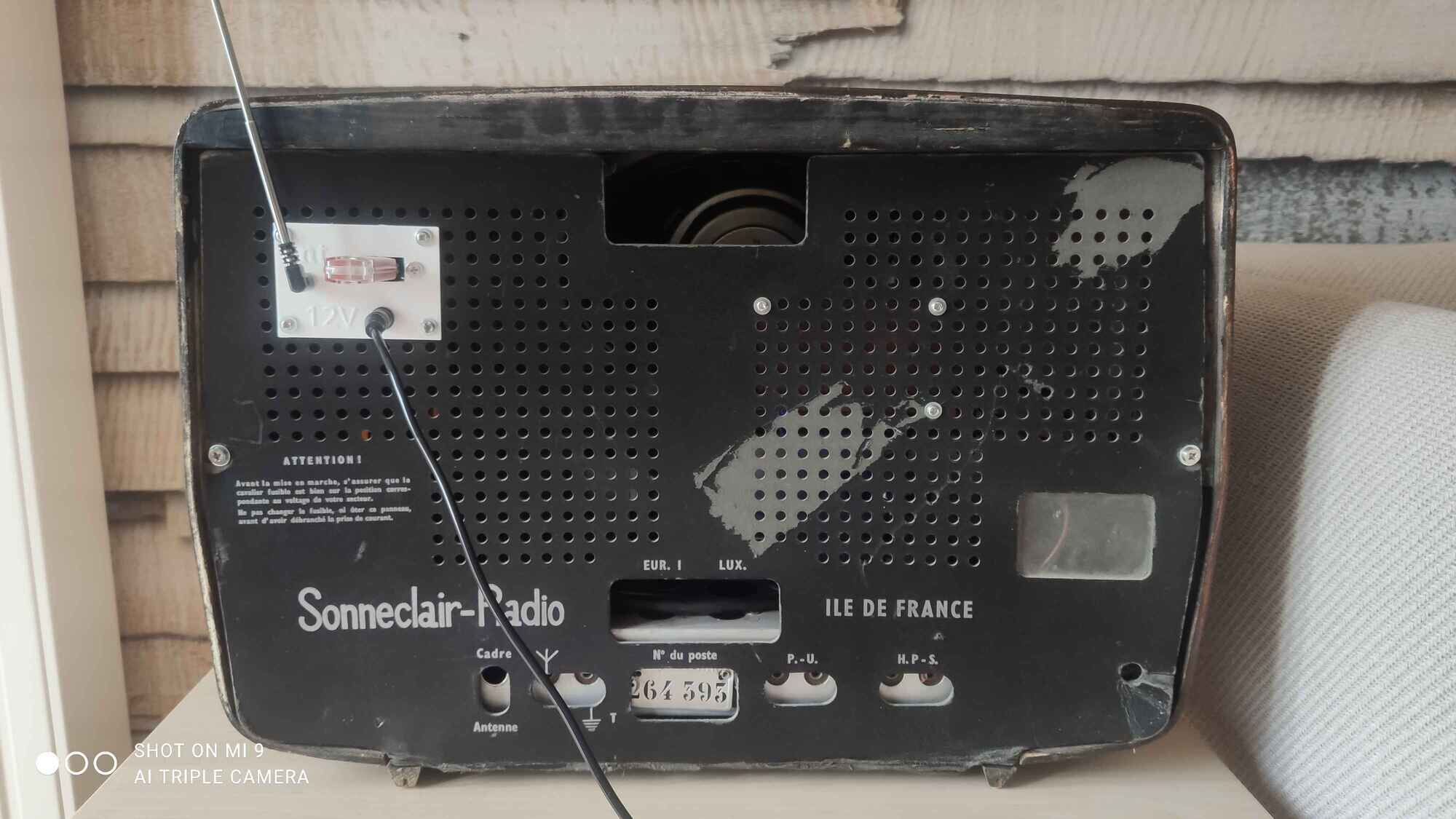 Sonneclair radio station – model "Ile de France" (1959) – Bluetooth compatible