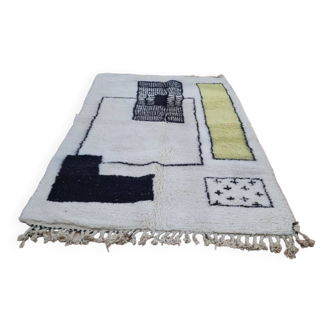 Handmade wool Berber rug 250x150 cm