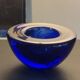 Bougeoir en cristal bleu royal de Kosta Boda par Anna Ehrner, années 1990